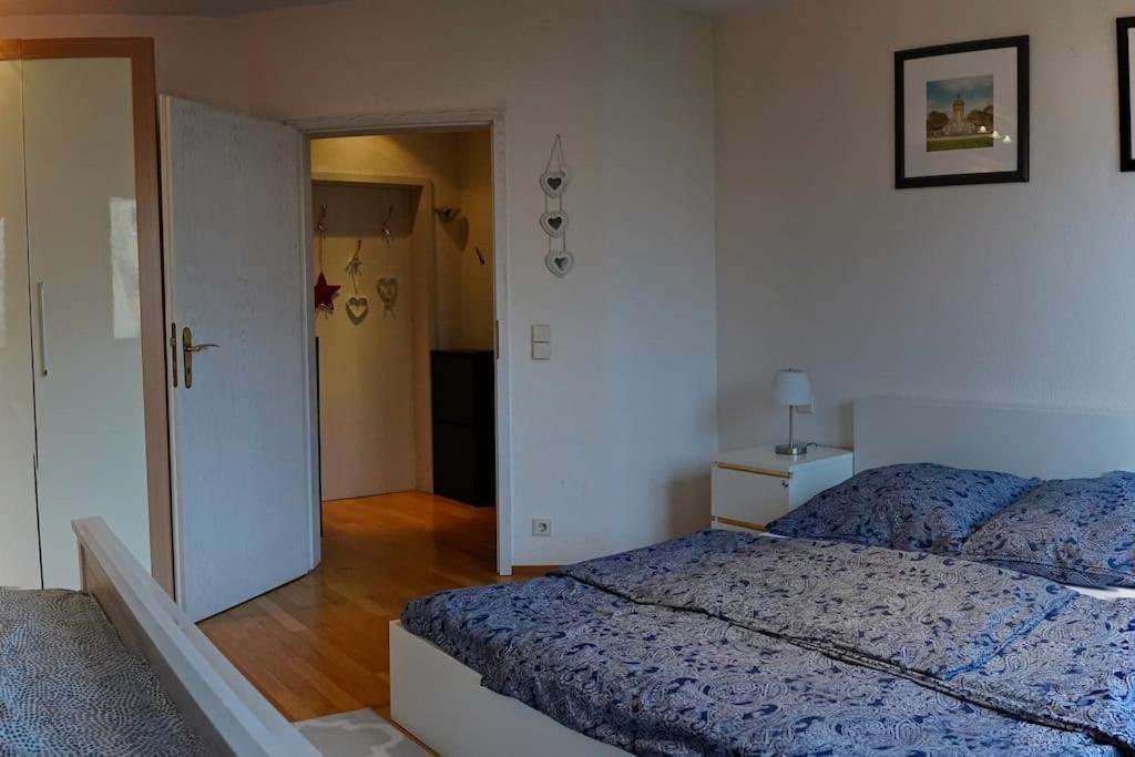 Grosse, Helle Wohnung Fuer Bis Zu 6 Personen Weinheim Zewnętrze zdjęcie